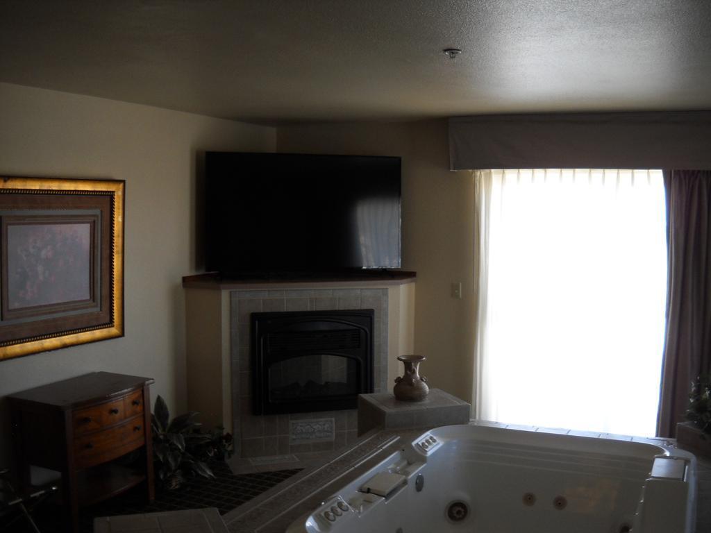 Quality Inn And Suites Silverthorne - Copper Mountain Zewnętrze zdjęcie