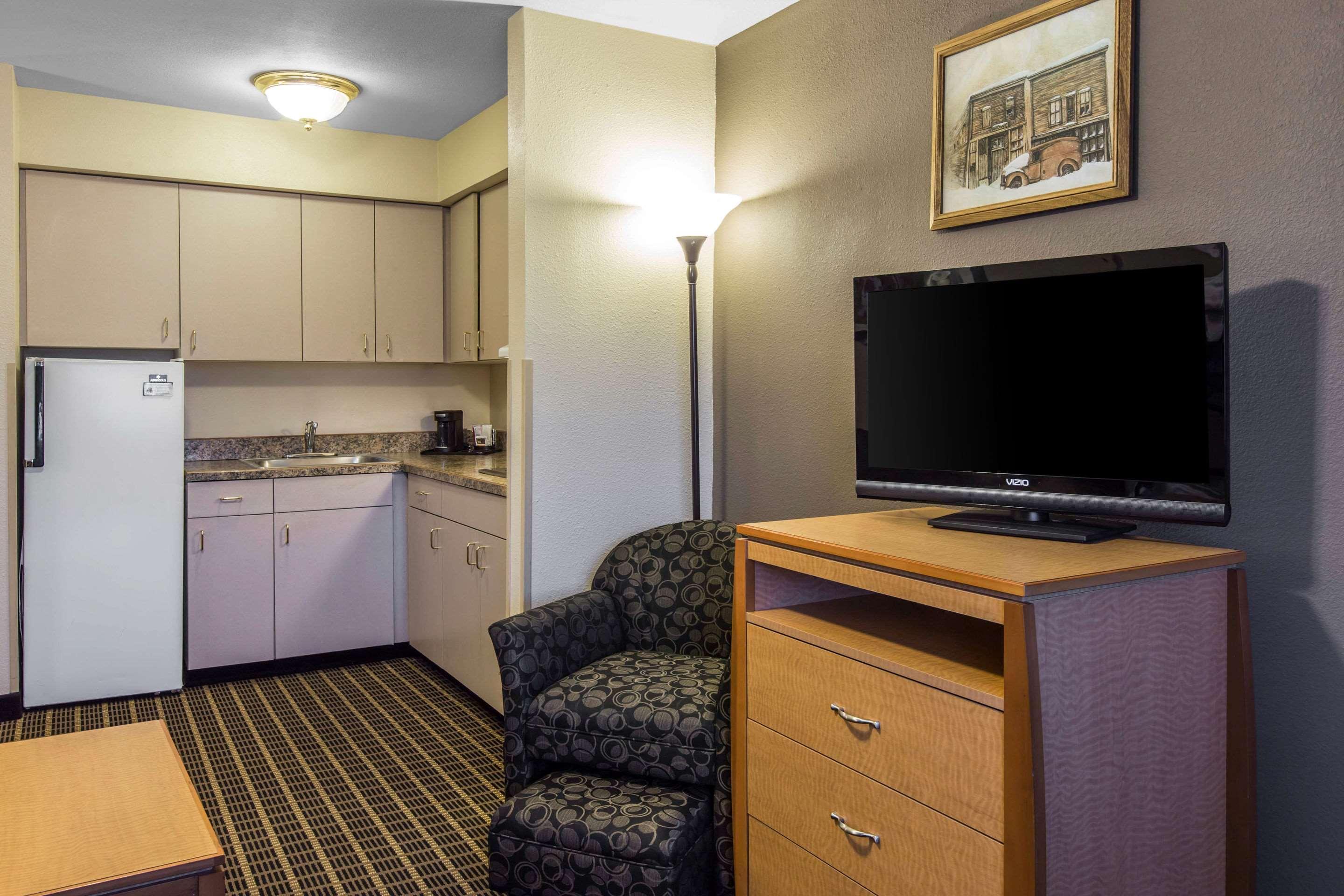 Quality Inn And Suites Silverthorne - Copper Mountain Zewnętrze zdjęcie