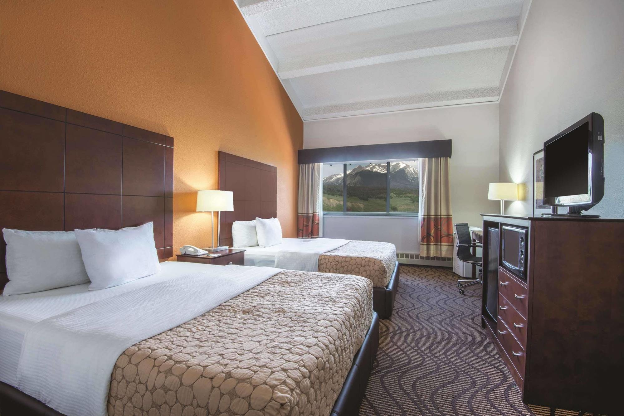 Quality Inn And Suites Silverthorne - Copper Mountain Zewnętrze zdjęcie