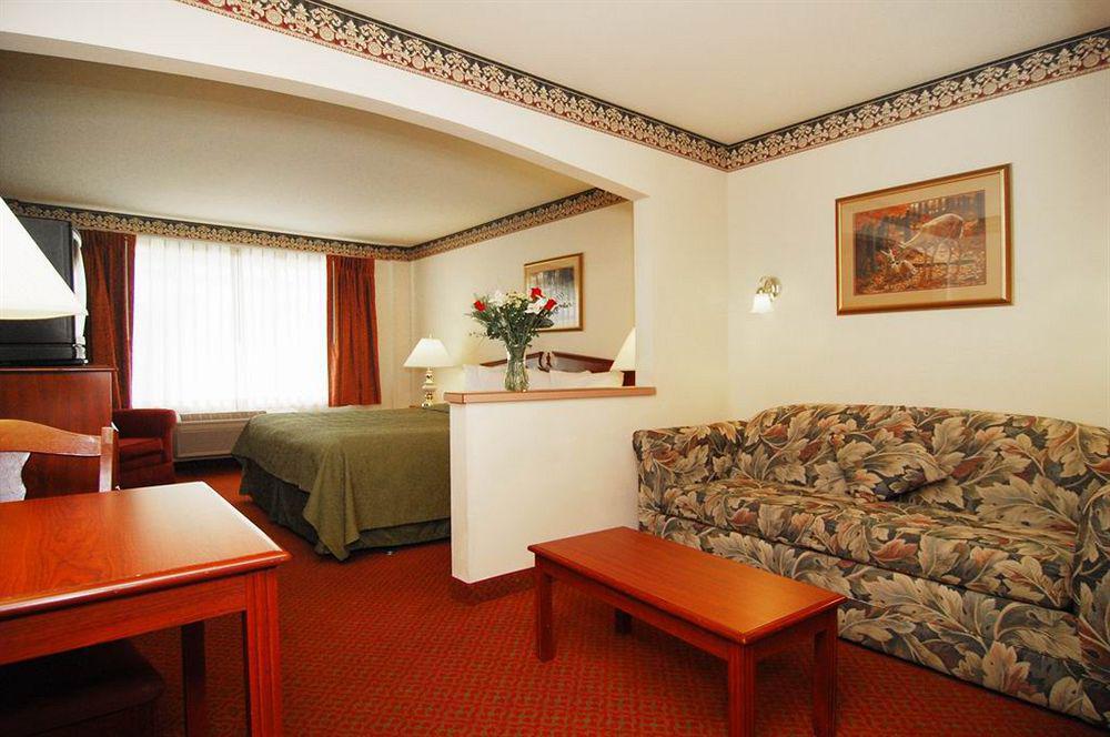 Quality Inn And Suites Silverthorne - Copper Mountain Zewnętrze zdjęcie